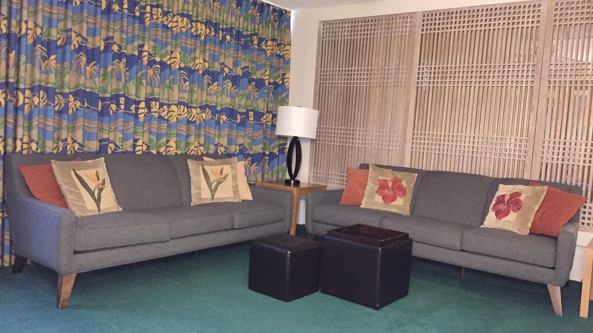 Kuhio Banyan Hotel  Honolulu